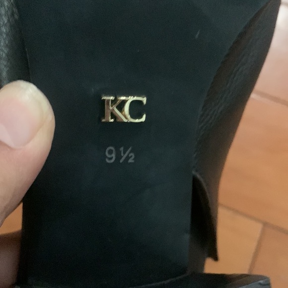 Kenneth Cole leather peep toe sandals size 9.5 - Picture 11 of 11